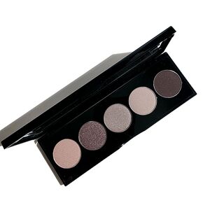 Bobbi Brown Blush Nudes Eye Shadow Palette New LE